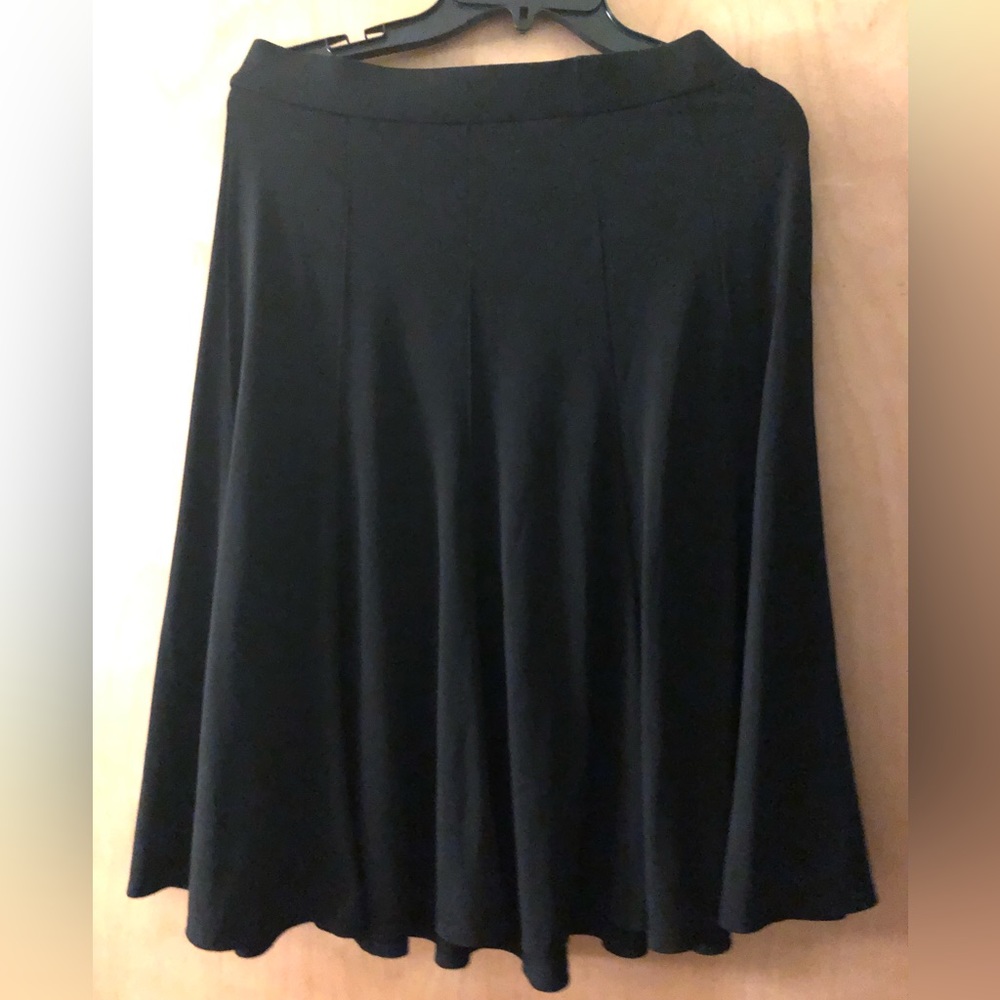 Black spandex material skirt excellent condition